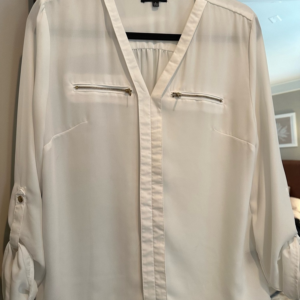 White blouse with zipper details